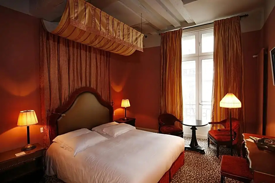 Deluxe Double room (twin beds)