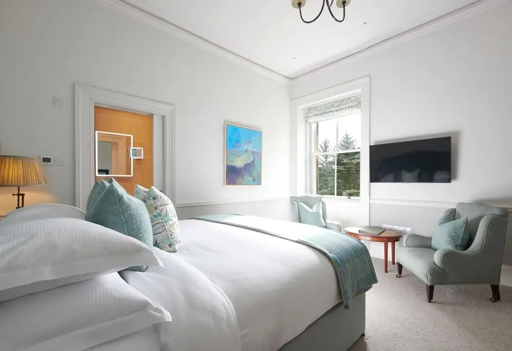 Superior room