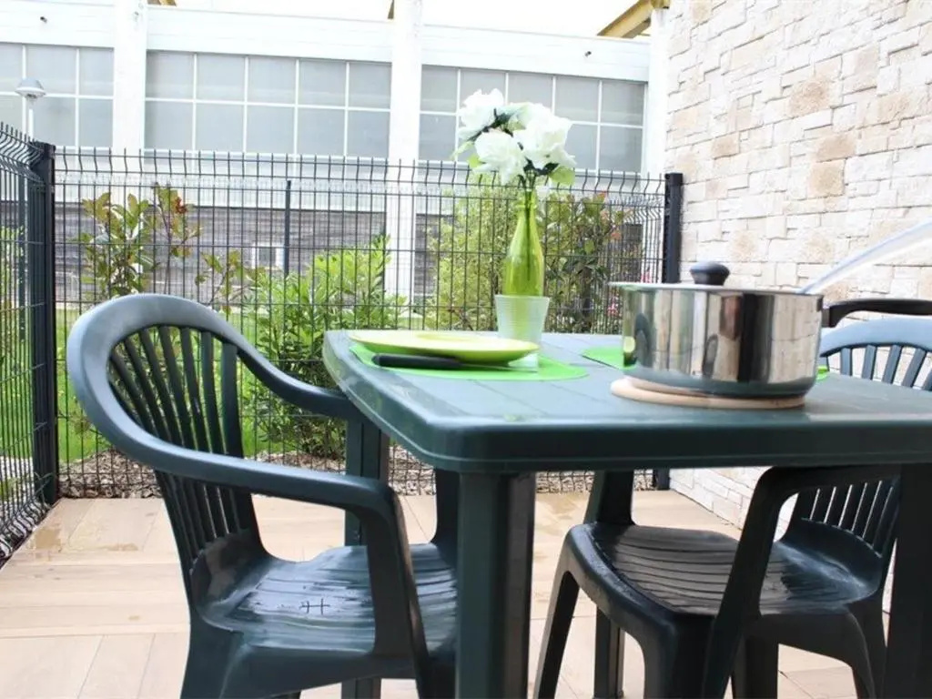 Appartement La Rochelle, 1 pièce, 2 personnes - FR-1-246-159