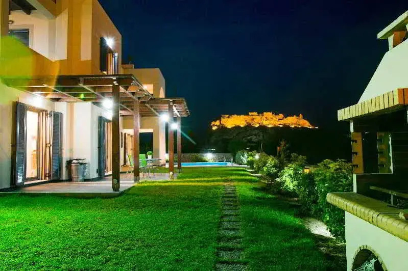 Haraki Villas