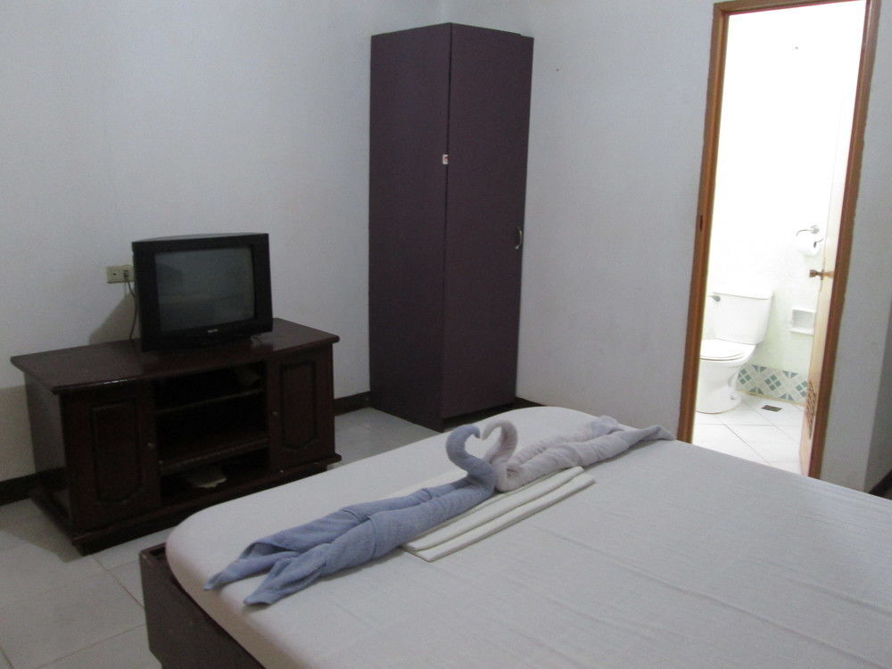 La Oviedo Villa Resort