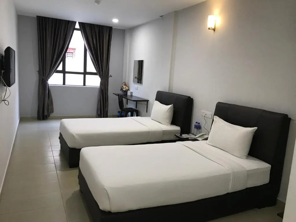 Standard Double room (full double bed)