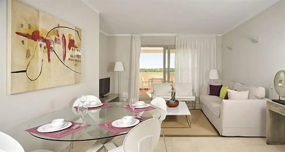 Las Colinas Golf & Country Club - Chambres