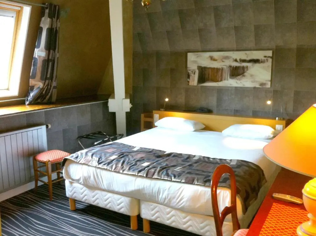 Chateau de Challanges - Chambres