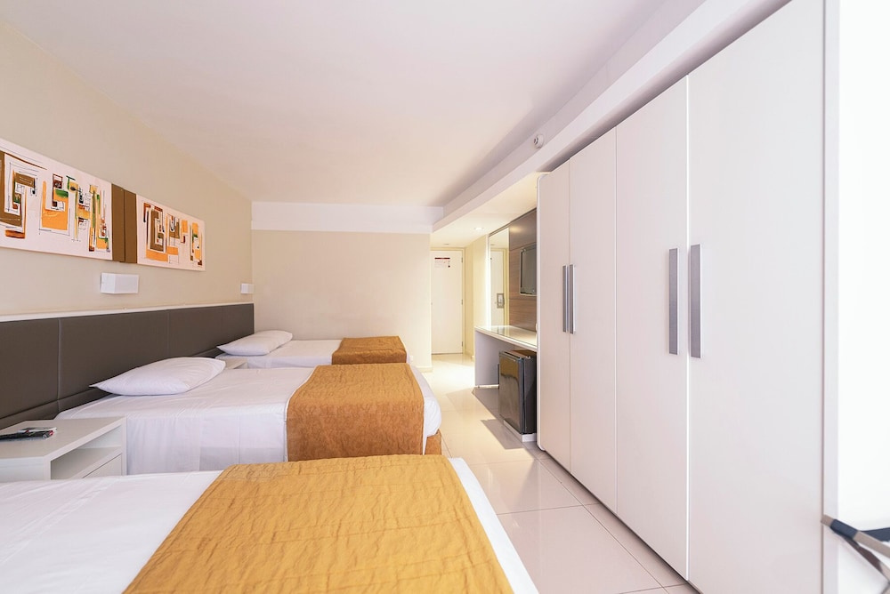Deluxe Quadruple room