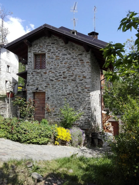 Standard Chalet