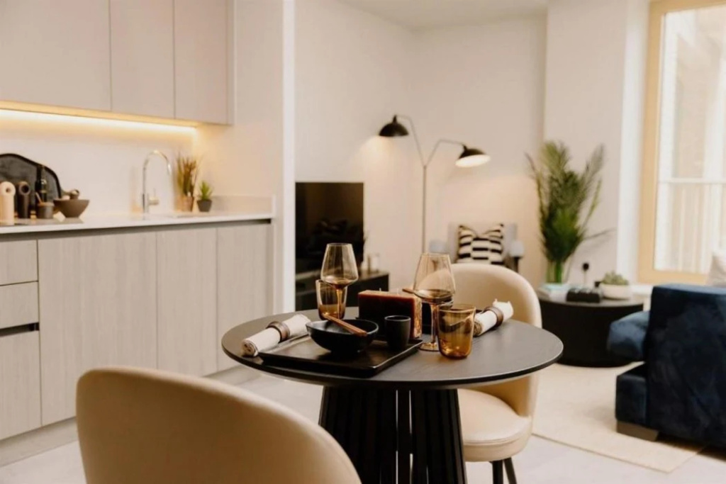 Отель Charles Hope London Battersea в Лондоне