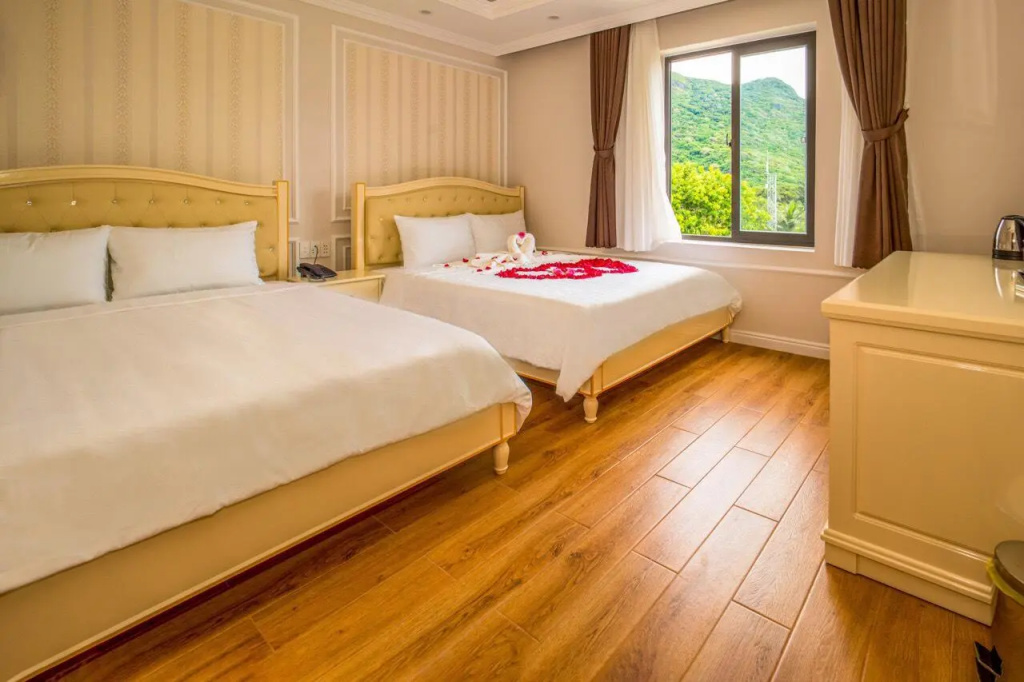 Superior room