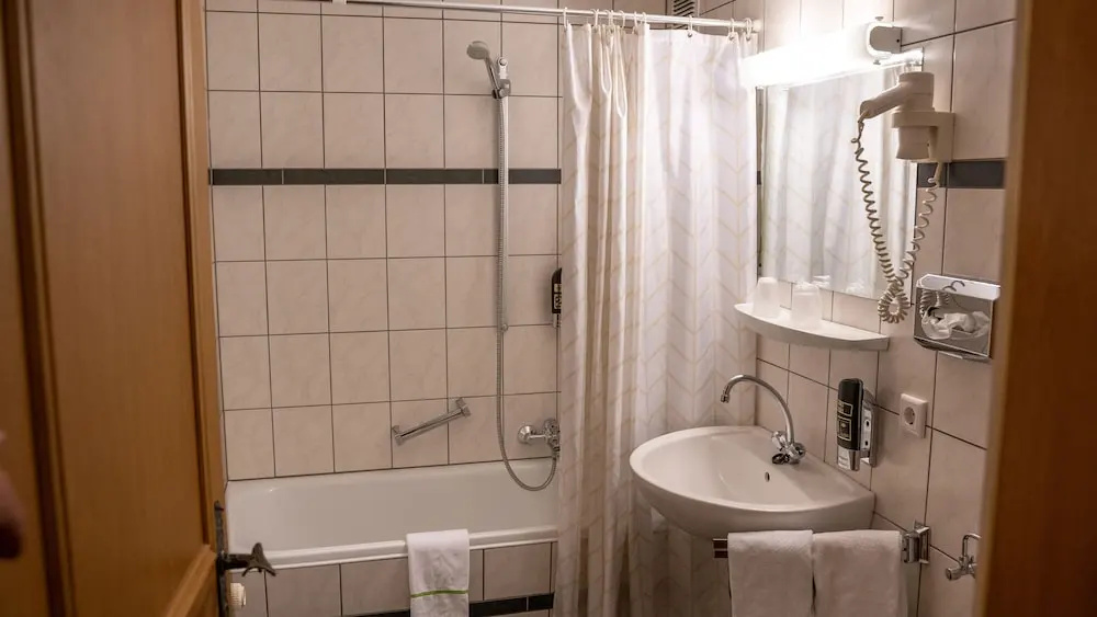 Sauerland Alpin Hotel - Chambres
