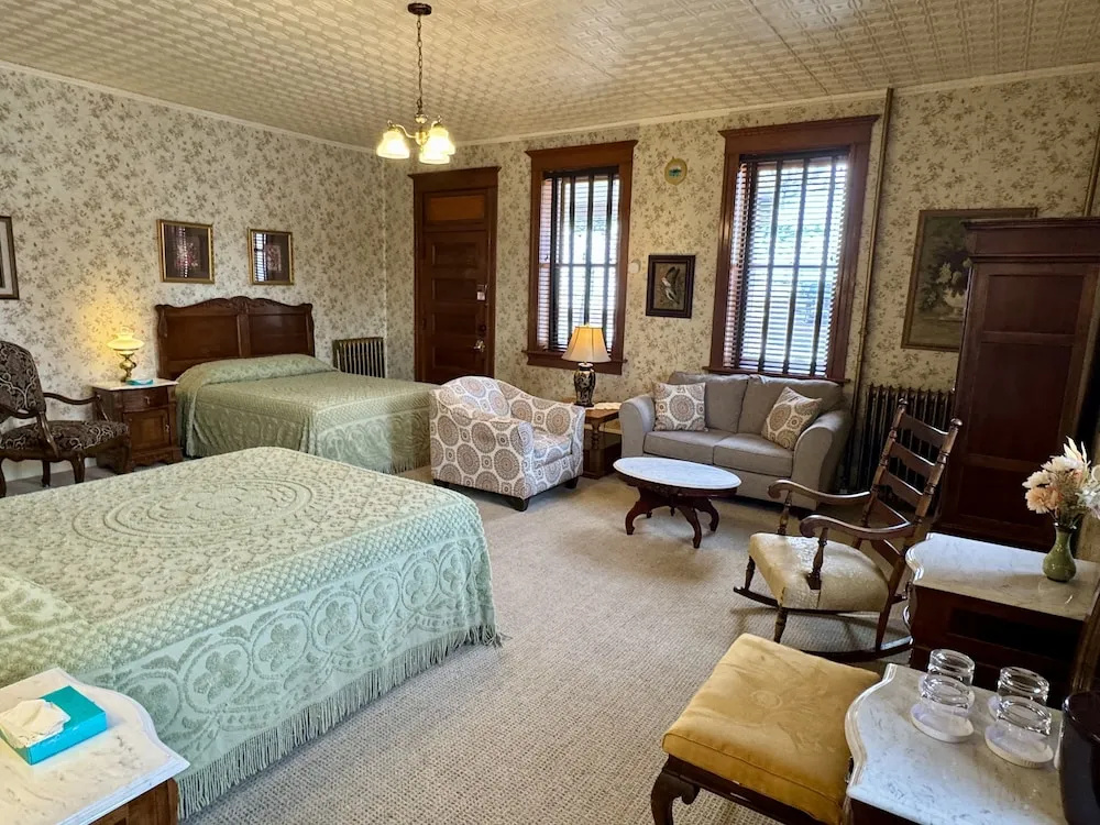 Cripple Creek Hospitality House - Général