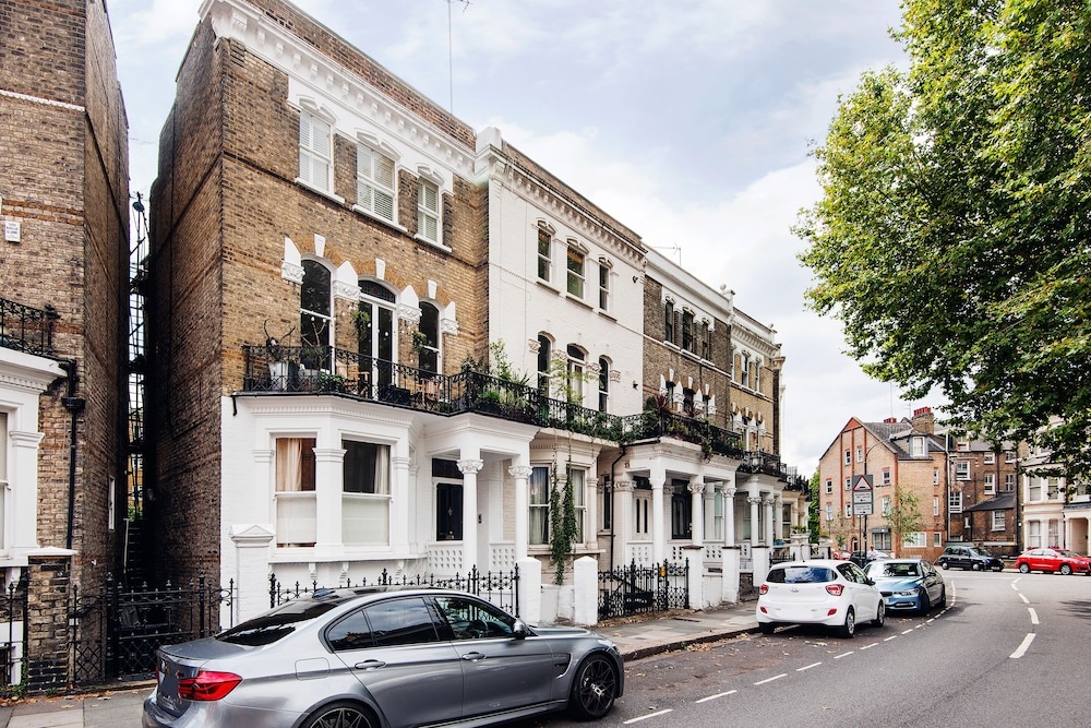 Modern Kensington Home near Kensington Palace