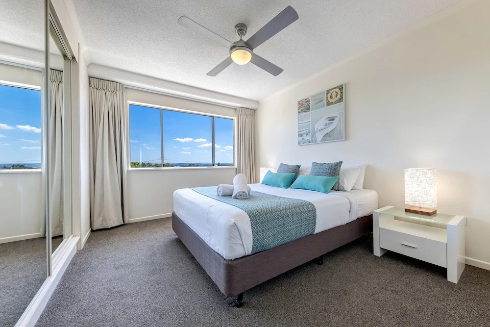 2 Bedrooms Apartment with balcony and with ocean view