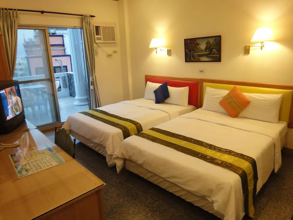 Deluxe Quadruple room