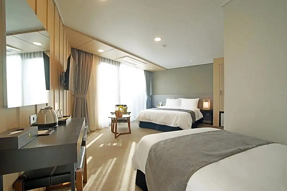 I-Jin Hotel - Chambres