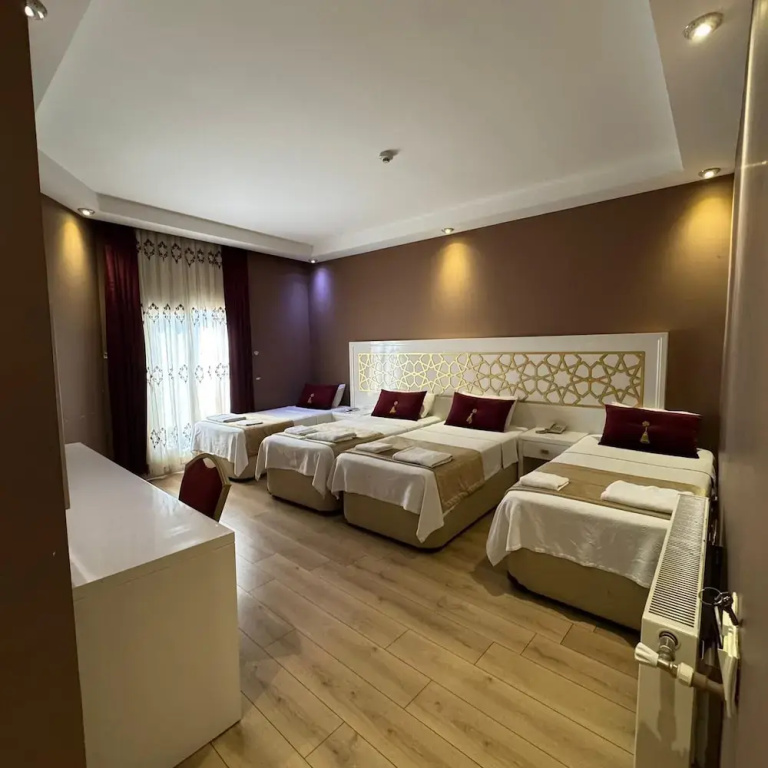 Superior Quadruple room