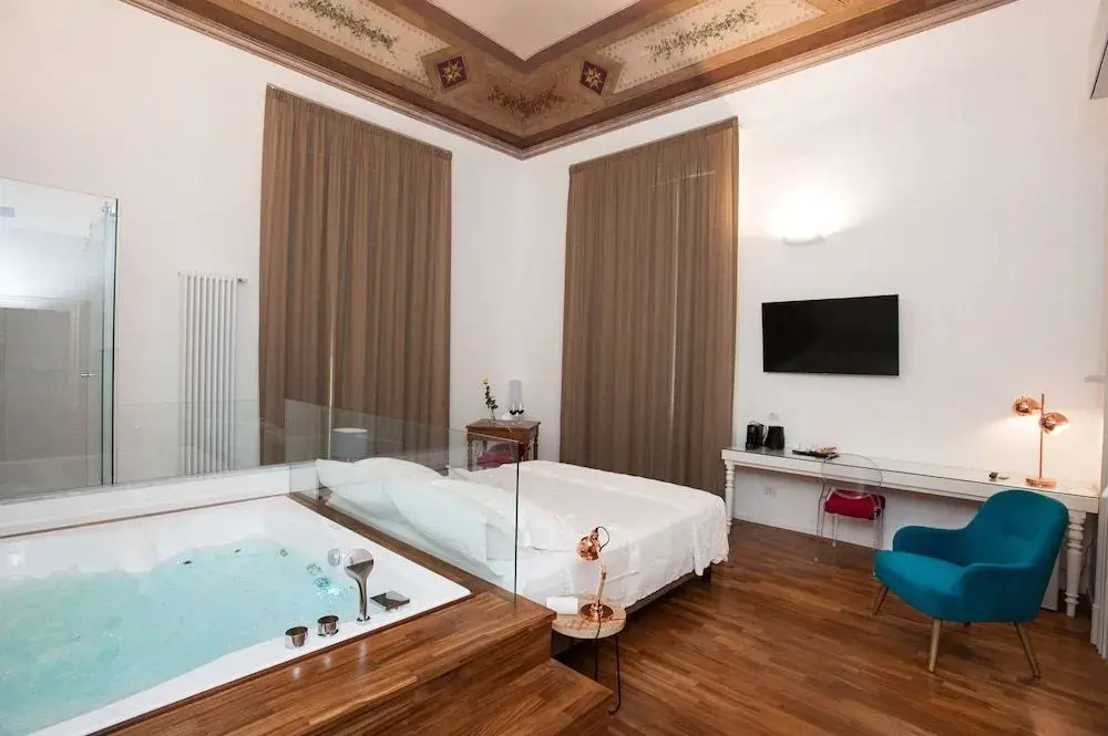 Hotel photo 25