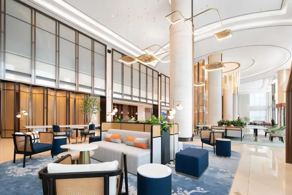 Lobby & Reception