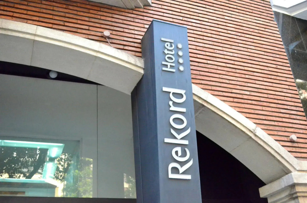 Atenea Rekord Suites Barcelona