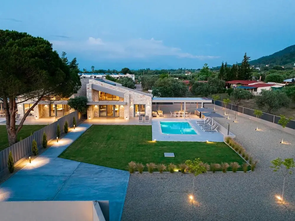 Terra Petra Luxury Villas - Gaia Villa