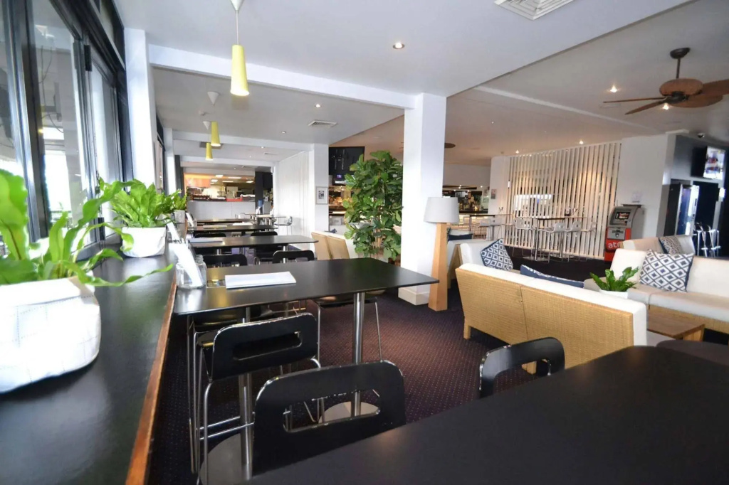 Crossroads Hotel Liverpool - Général