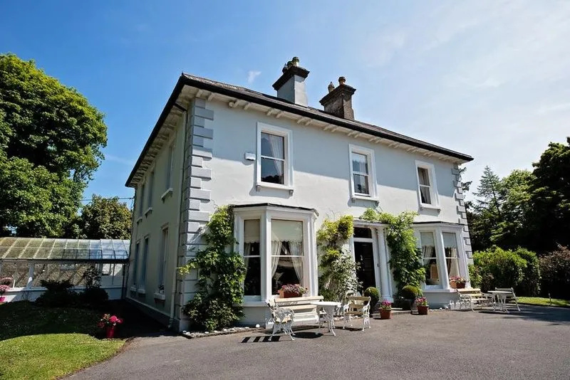 Glenmore House - Général