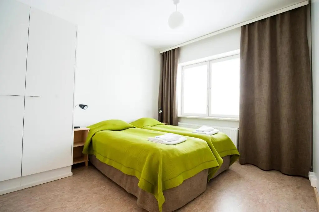1 Bedroom Apartment