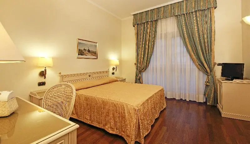 Hotel Savoy Palace - Chambres