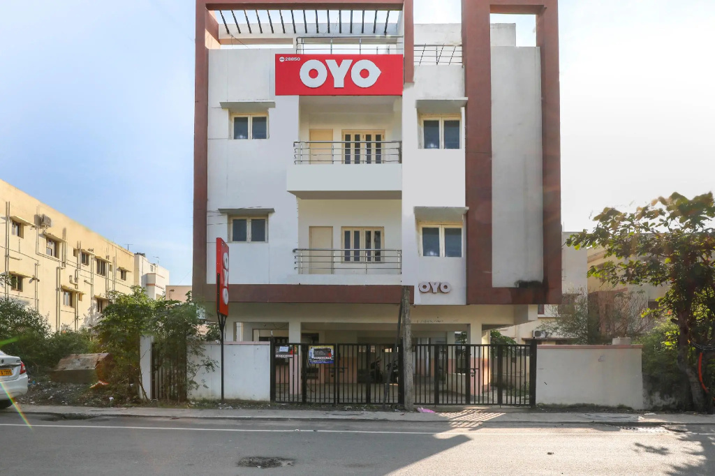 OYO 78185 Harma Residency