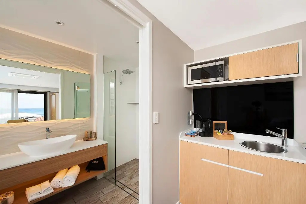 Double Studio (full double bed)