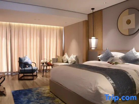 Executive Double room with balcony and with sea view (full double bed)