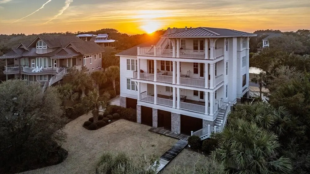 Exquisite Oceanfront Home Perfect For A Family Getaway 6 Bedroom Home by Peace Vacations