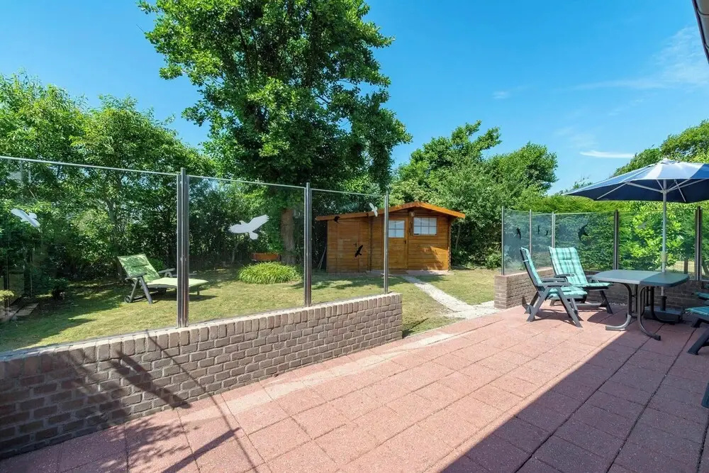 Bungalow in Callantsoog Near Sandy Beach