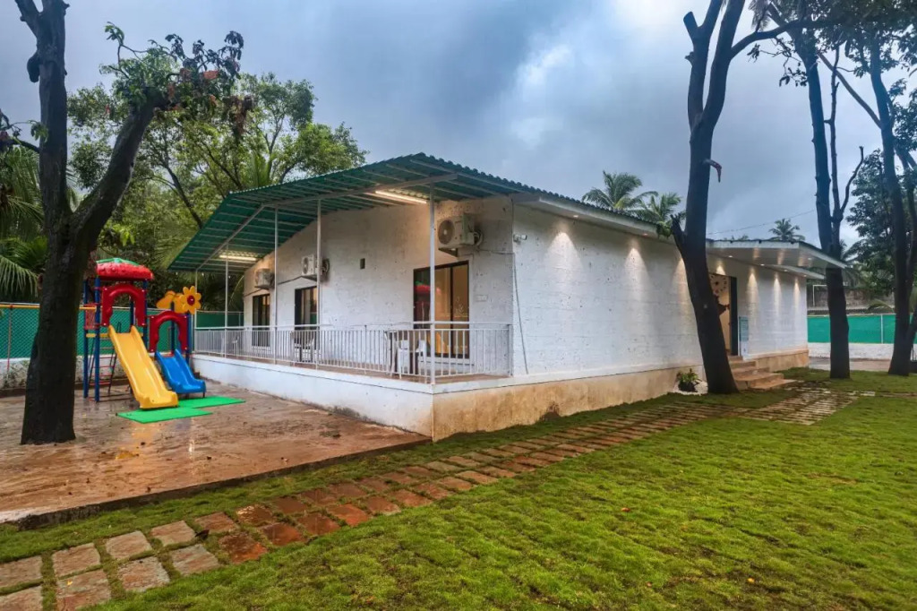 Saffronstays Solaris, Alibaug