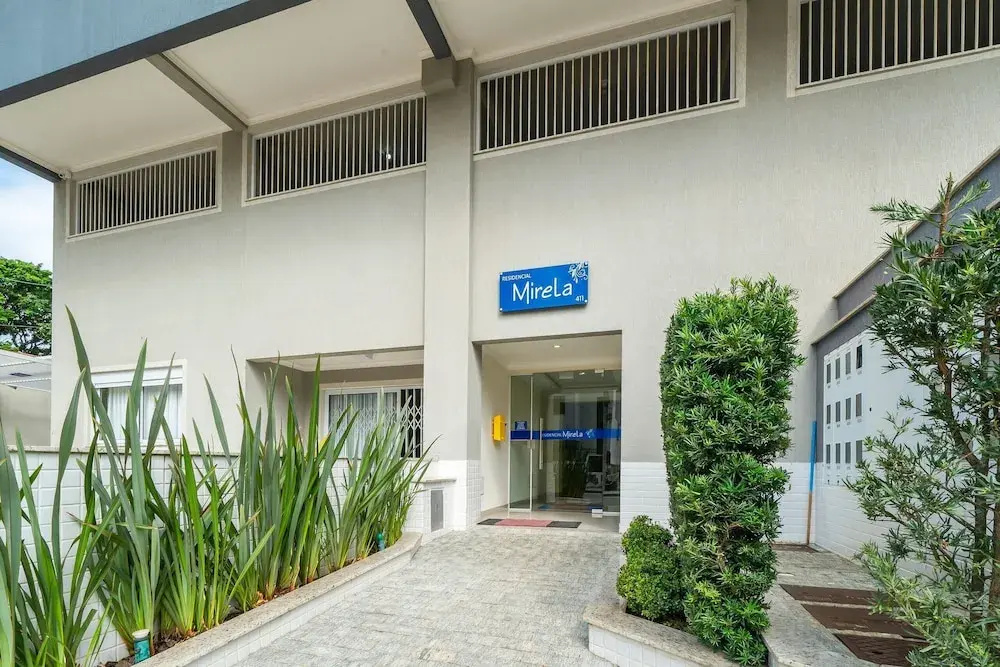 1003 - Residencial Mirela - Apto 201