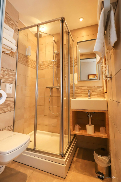Kyriad Brive La Gaillarde Centre - Chambres