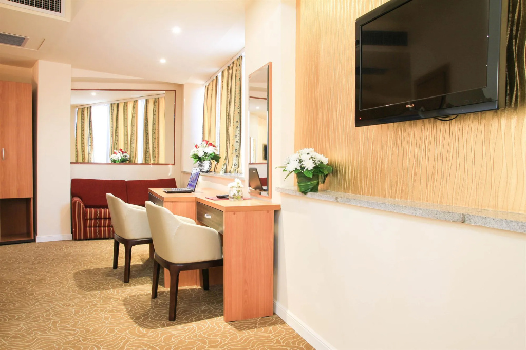 Hotel photo 2