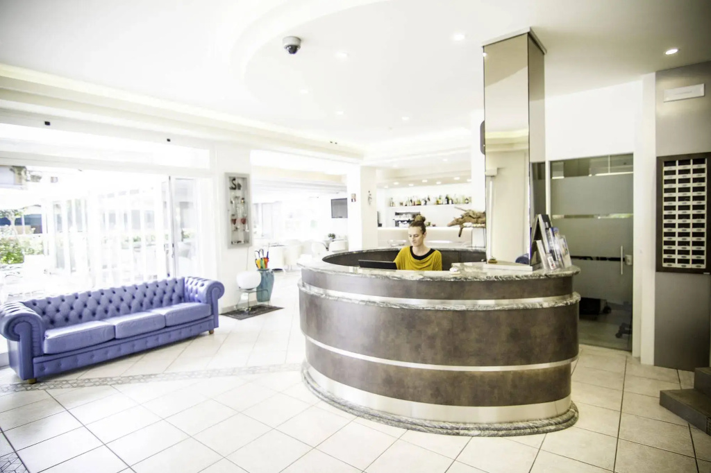 Hotel photo 1