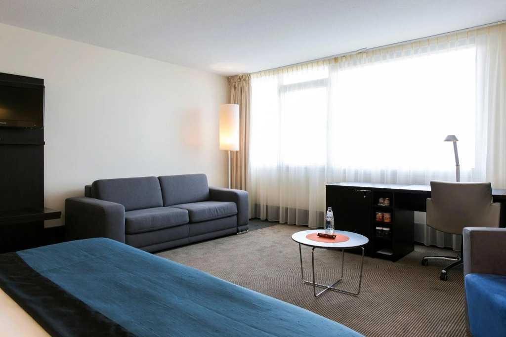 Holiday Inn Eindhoven Centre by IHG - Chambres