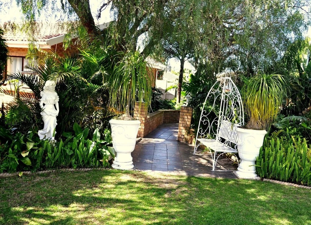Cape Wine Route Guest House