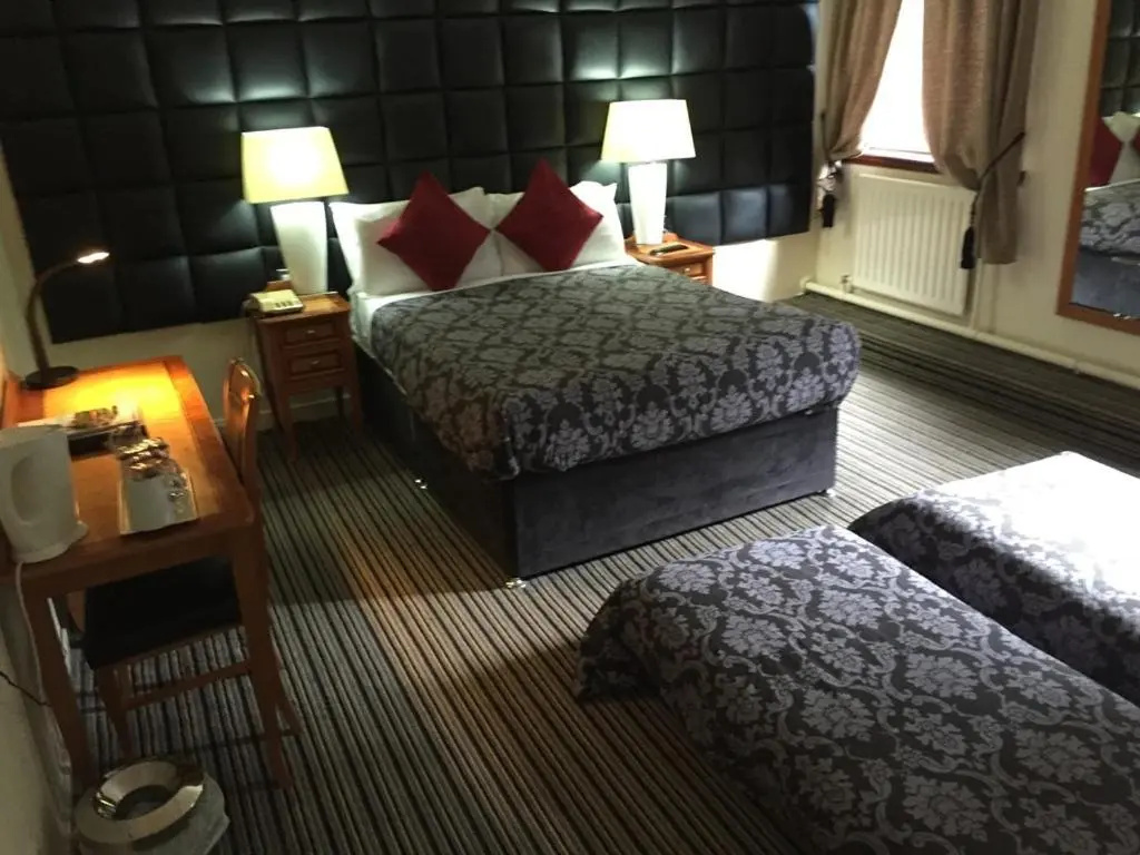 Kings Park Hotel - Chambres