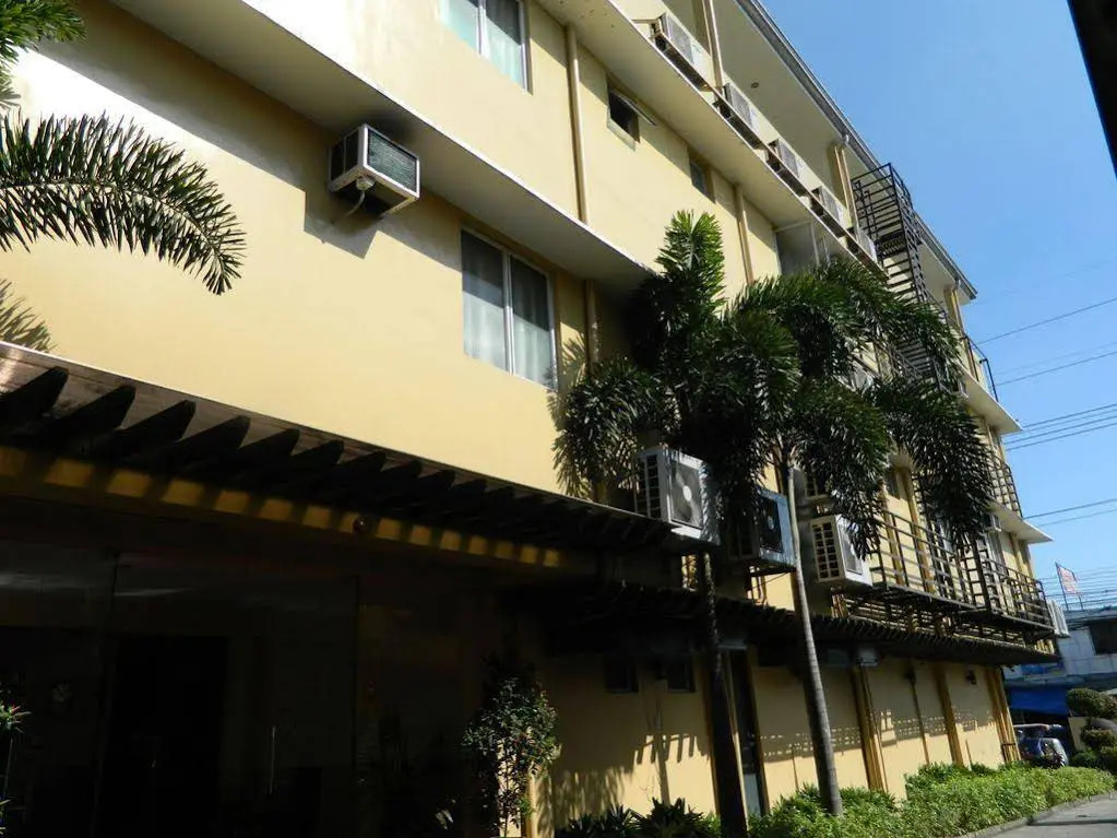 Hollywood Suites and Resort - Marilao