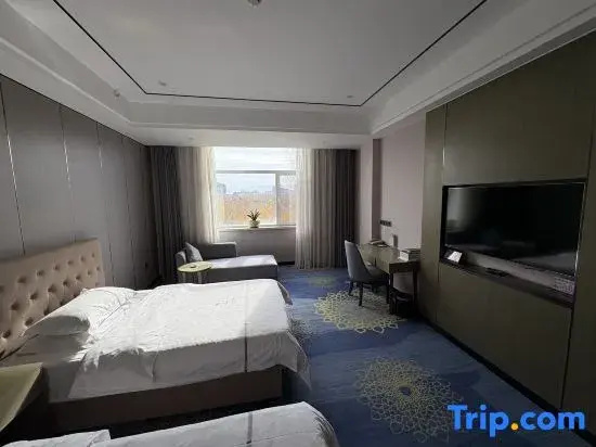 Standard Double room with river view (twin beds)