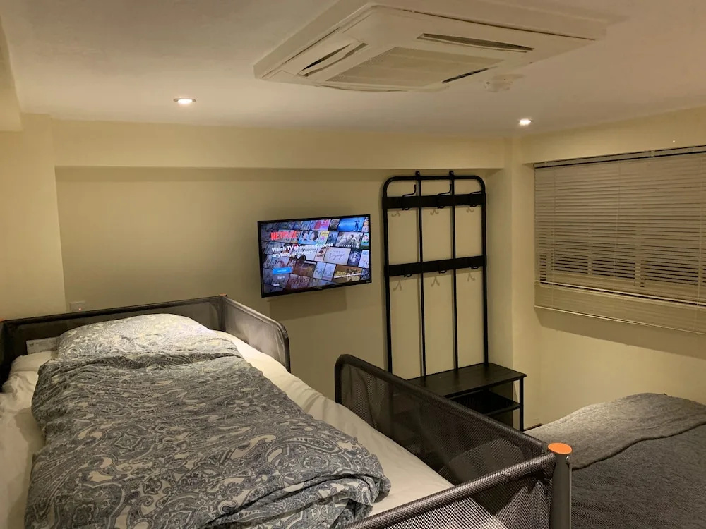 Economy Quadruple room