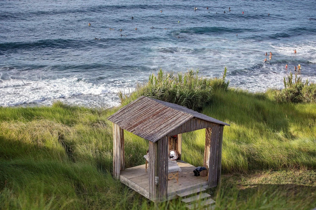 Santa Barbara Eco Beach Resort picture