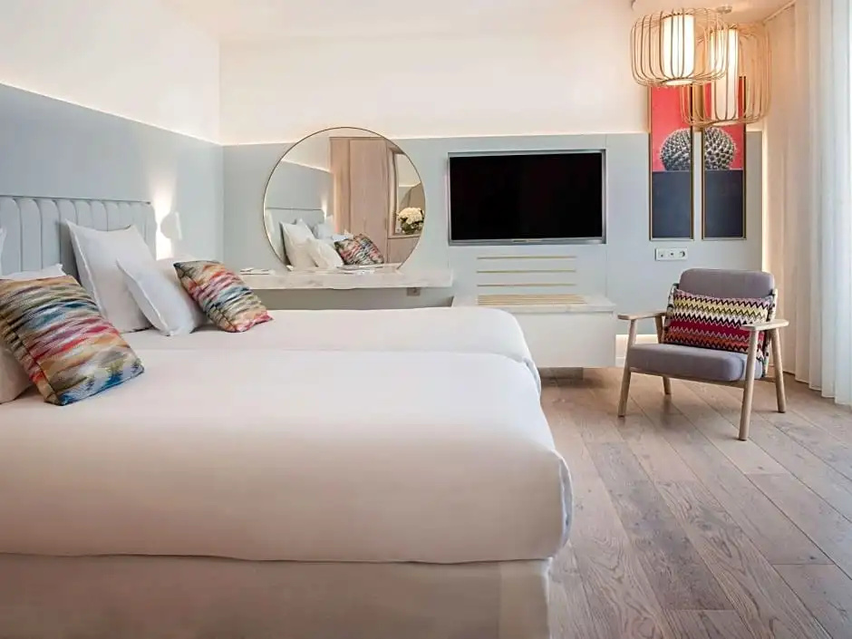Croisette Beach Hotel Cannes - MGallery Collection - Chambres