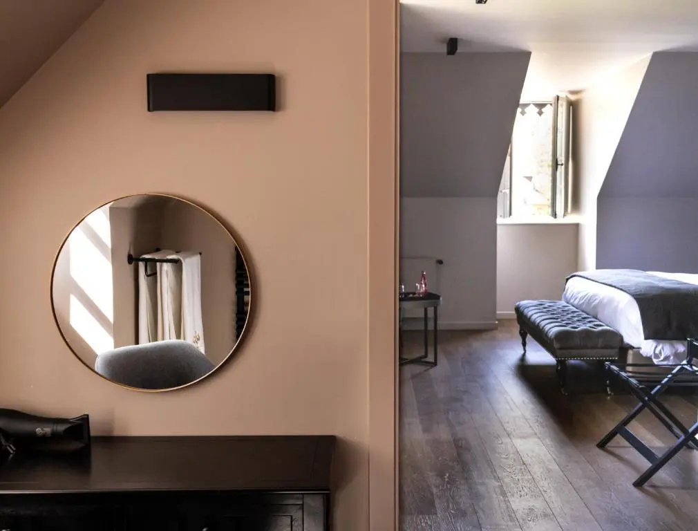 Relais et Châteaux - Château De Germigney - Chambres