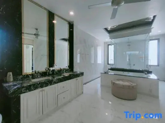 Вилла Luxury с 3 комнатами в Exquisite Pool Villa A