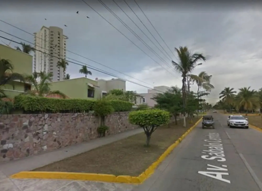Condo Kriss del Sol