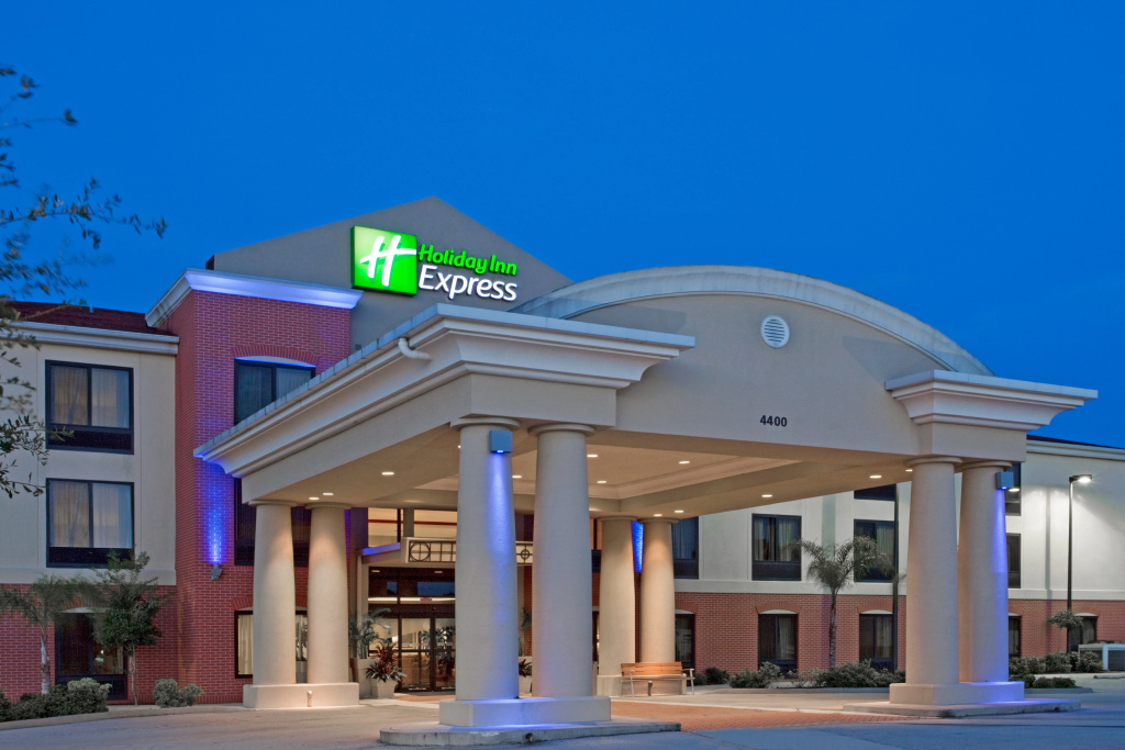 Holiday Inn Express & Suites Sebring by IHG