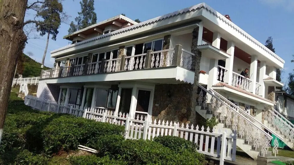 Sourenee Tea Estate & Boutique Resort